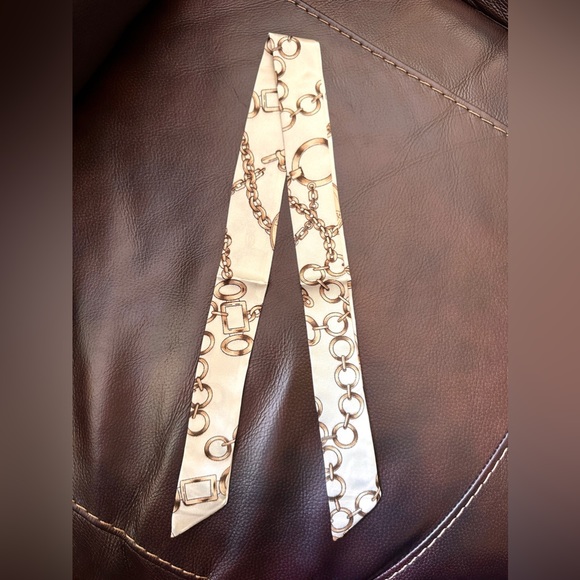 Twilly Scarf Purse Handle Wrap Bow Satin - Picture 2 of 3